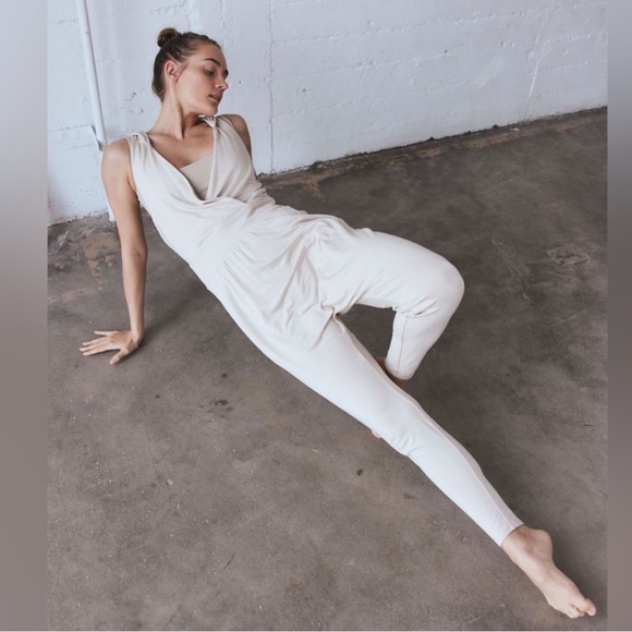 NWT FP MOVEMENT SECOND CHANCE ONSIE RT $98- Various sizes! - Picture 3 of 3